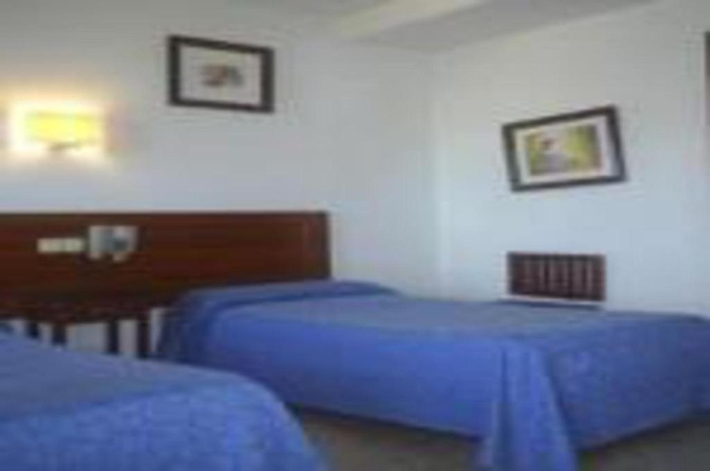 Hotel Marina Victoria Algeciras Oda fotoğraf
